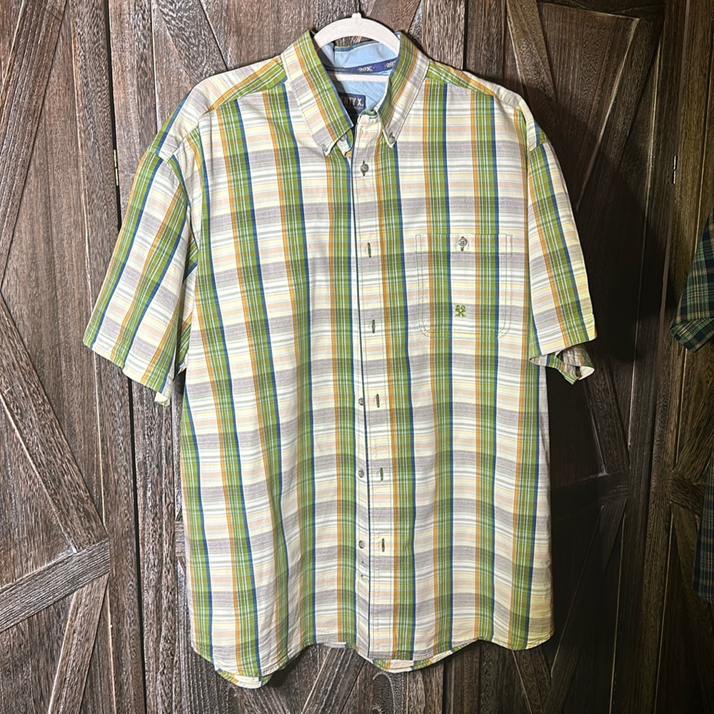 Like new Men’s Twenty X short sleeve shirt, size XL